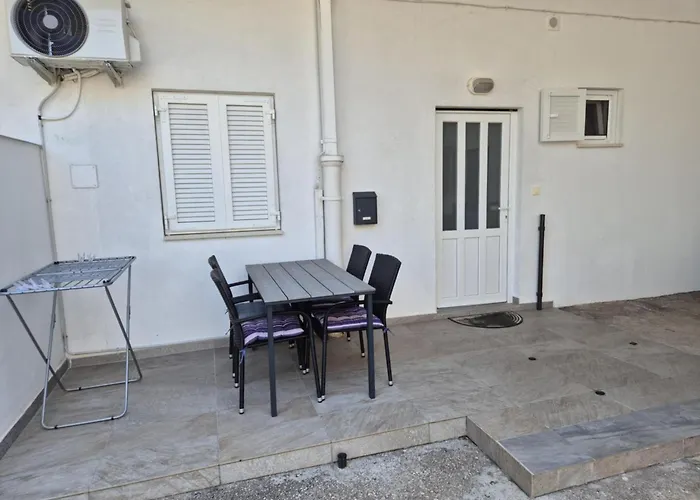 Krk Apartman Njivice